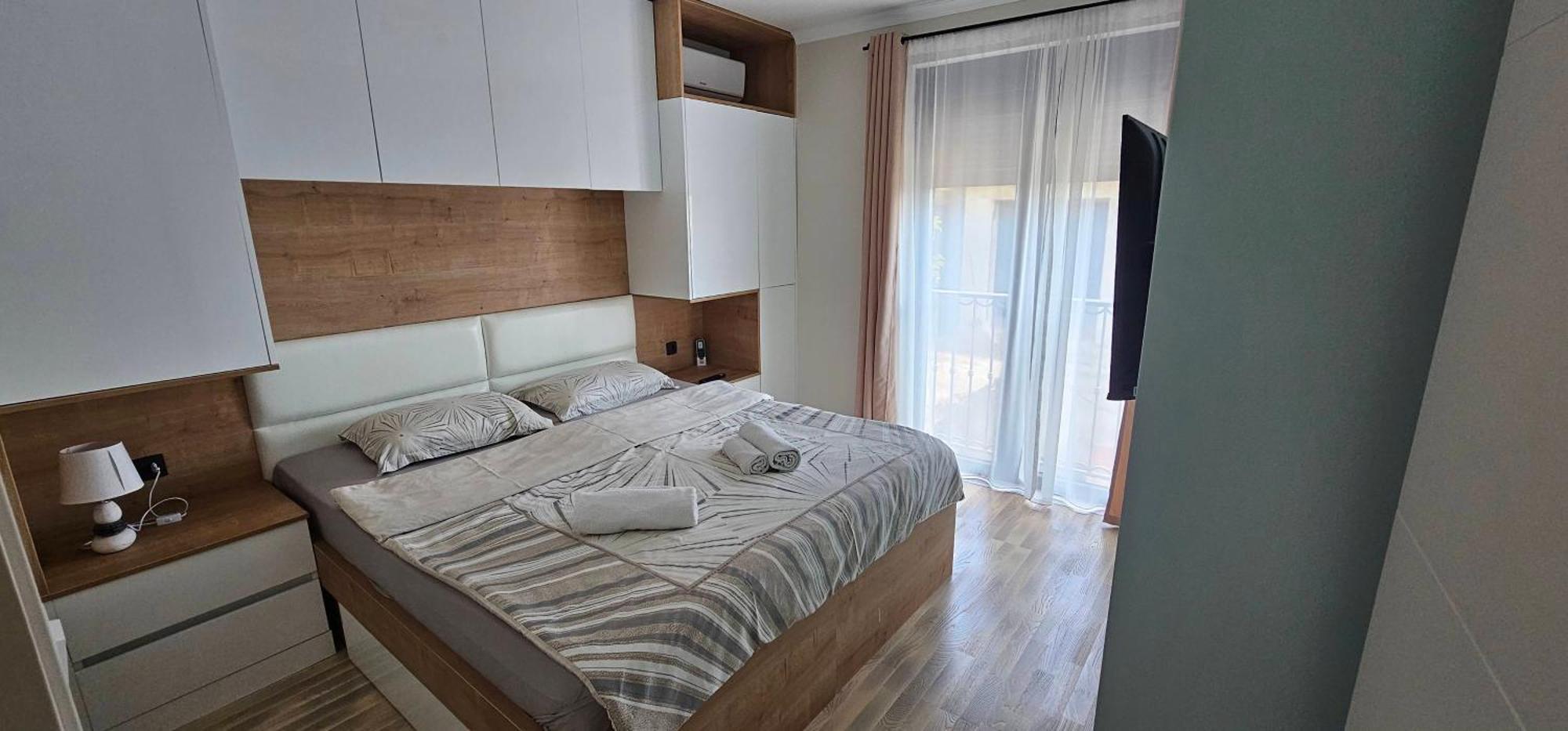 Ralux Apartman Тиват Екстериор снимка
