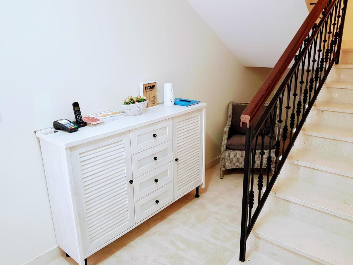 Ralux Apartman Тиват Екстериор снимка